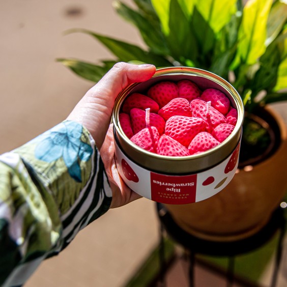Candle Hand Ripe Strawberry Candle - Agof Store